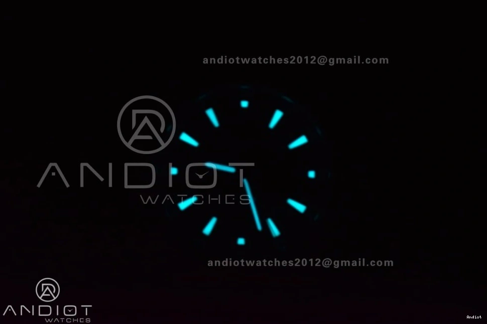 Rubber Overseas Strap Black on SS Black Dial 8F Maker 0317